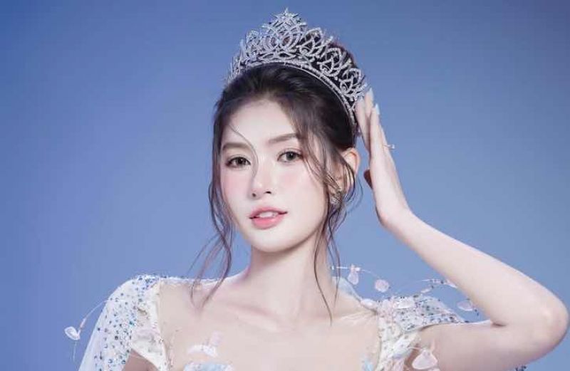 Phạm Ho&agrave;ng Thu Uy&ecirc;n đại diện Việt Nam thi Miss Earth 2026