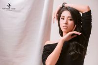 Dưới ống k&iacute;nh của DL Duy, Miss Hutech Hiếu Ng&acirc;n khoe trọn vẻ lộng lẫy c&ugrave;ng M&agrave;n Nghệ thuật