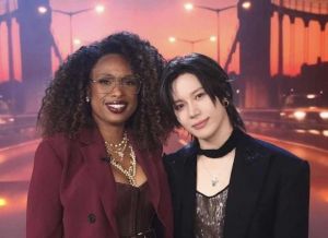 Taemin cuốn h&uacute;t tại The Jennifer Hudson Show