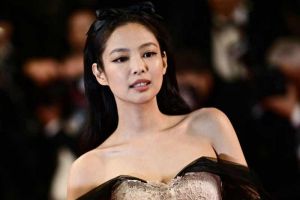 Jennie BackPink được người h&acirc;m mộ khen v&igrave; v&oacute;c d&aacute;ng khoẻ mạnh