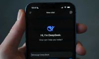 Trợ l&yacute; AI DeepSeek của Trung Quốc trở th&agrave;nh ứng dụng iPhone miễn ph&iacute; h&agrave;ng đầu