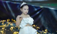 Model Kid Thi&ecirc;n Kim l&agrave;m vedette cho NTK Vinh Quang