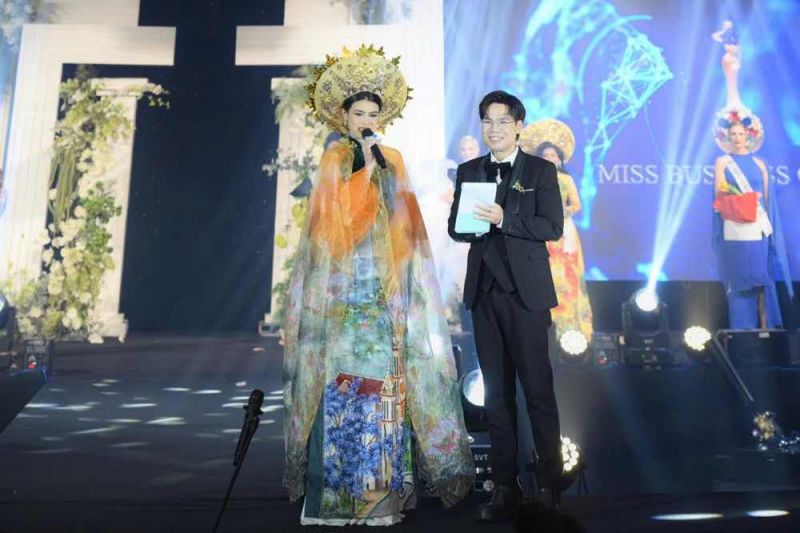 MC Tăng Vinh Quang: H&agrave;nh tr&igrave;nh từ v&ocirc; danh đến s&acirc;n khấu Hoa hậu doanh nh&acirc;n to&agrave;n cầu 2025