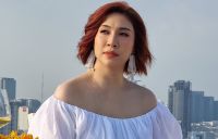 Ca sĩ Pha L&ecirc; bất ngờ th&ocirc;ng b&aacute;o m&igrave;nh đ&atilde;... ly h&ocirc;n!