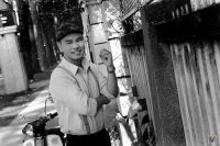 MC - Ca sĩ Quang Thắng ho&aacute; ch&agrave;ng trai h&agrave;o hoa, lịch thiệp của thập ni&ecirc;n 70