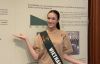 Trịnh Mỹ Anh c&ugrave;ng th&iacute; sinh Miss Earth 2025 l&agrave;m sạch b&atilde;i biển Manila