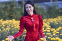 Dạo bước chơi xu&acirc;n c&ugrave;ng &Aacute; hậu 2 Miss Taiwan International Global 2018 - người đẹp Huỳnh Hạnh