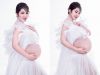 Hoa hậu Đại dương Đặng Thu Thảo hạnh ph&uacute;c khoe bụng bầu song sinh