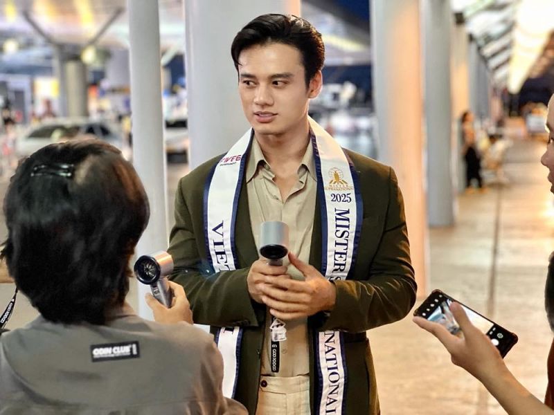 Minh Khắc lên đường tới Ba Lan thi Mister Supranational 2025