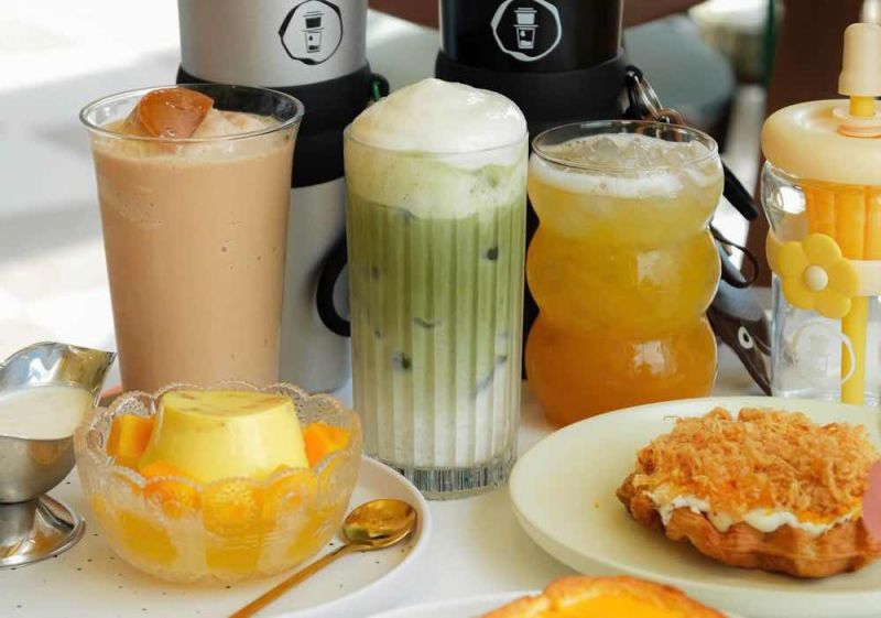 Đen Đá Coffee Tân Bình khai trương, gây ấn tượng với không gian hoài cổ