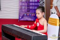Bảo Anh tỏa s&aacute;ng trong phần thi t&agrave;i năng tại ''C&ocirc;ng Ch&uacute;a, Ho&agrave;ng Tử Ng&ocirc;i Sao Biển 2018''